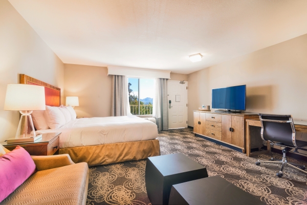 Radisson Rancho Bernardo
